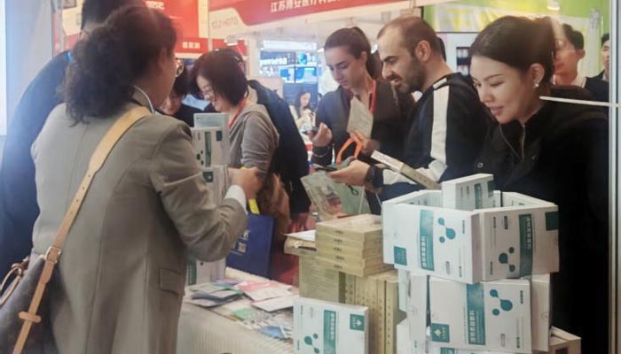 Qingdao Saildar Medical Co., Ltd. med hyaluronsyredressing skinner i Chengdu Beauty Expo, starter en ny reise med hudpleie