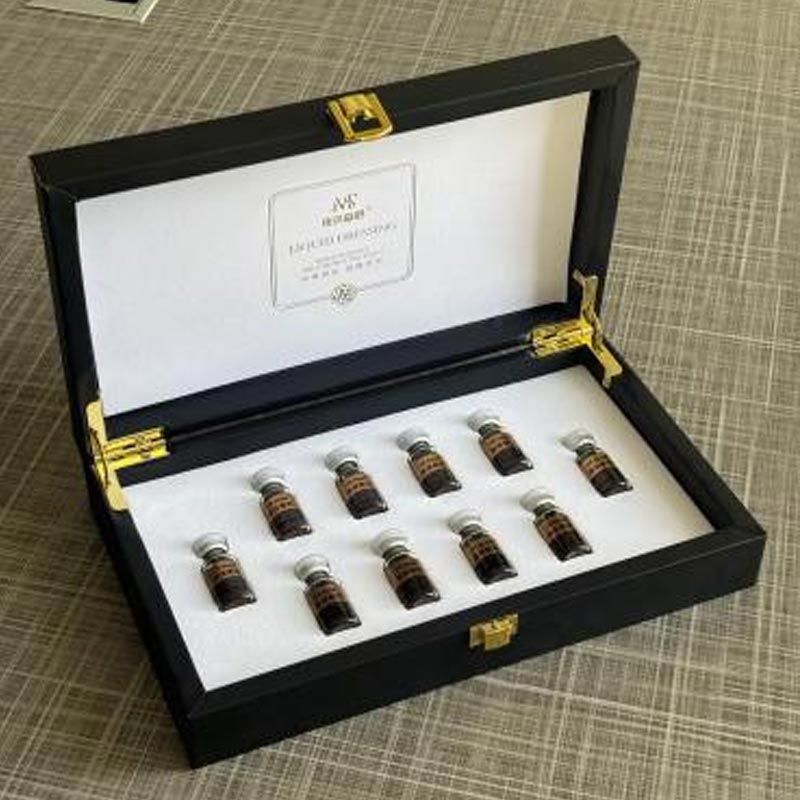 Hyaluronsyre blekende og fuktighetsgivende væske