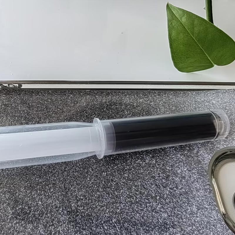 Intim antibakteriell og luktfjernende gel for menn